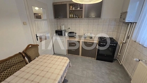 Apartament 3 camere decomandate de inchiriat balcon curte Lazaret - imagine 8
