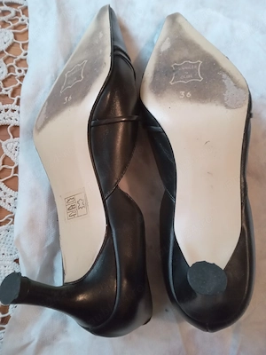 Vind pantofi damă bailly