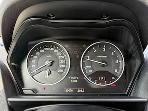 Bmw 118 D   Cutie de viteze automata - imagine 9