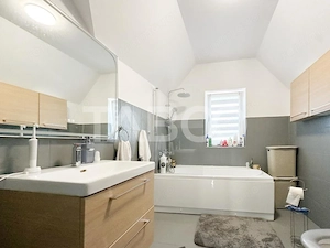 Casa individuala la cheie teren 588 mp de vanzare in cartier Europa - imagine 12