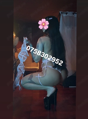 Yasmina  Nouă în oraș 