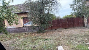 Vand casa schimb