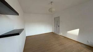 Garsonieră decomandată de vânzare – Zona 1 Mai, etaj 2 - imagine 4