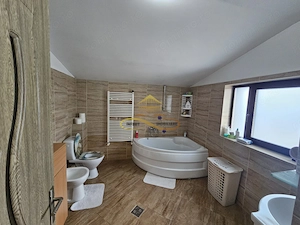 Duplex de vanzare Hemeius Bacau - imagine 20