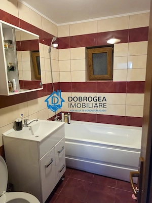ETAJ 1 , 3 CAMERE DECOMANDAT -ZONA E3  - imagine 9