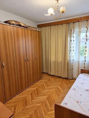 Vând apartament 3 camere decomandat, Ultracentral, Târgu Jiu - imagine 3