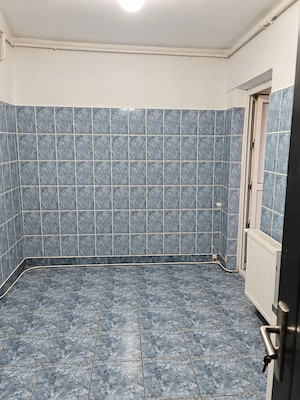 Vând apartament 3 camere decomandat, Ultracentral, Târgu Jiu - imagine 4