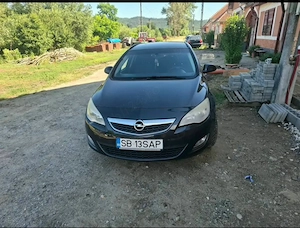 Opel Astra J 2012 1.4 - imagine 4