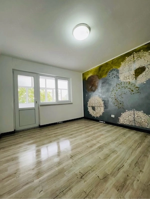 Apartament 57 mp Decomandat,Confort 1 situat in Tecuci pe Str. 7 Noiembrie - imagine 9