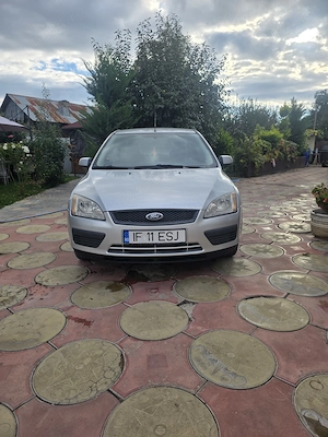 Ford focus 2007.berlina 16 benz.156000km.Perfecta stare+Taxe la zi .Certificat fiscal.Pret 1450 Euro - imagine 2