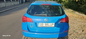 Auto Opel Astra j - imagine 2
