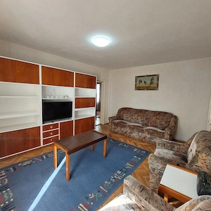 Inchiriez apartament 