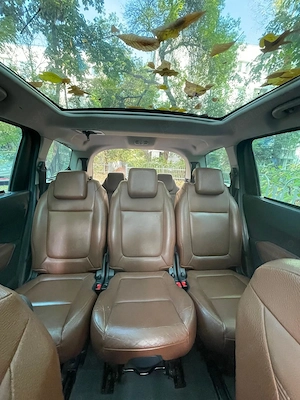 Peugeot 5008 - imagine 3