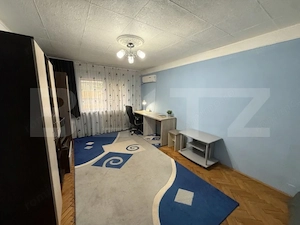 Apartament 2 camere, 56 mp, decomandat, zona Nicolina, str.Clopotari  - imagine 2