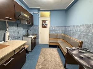 Apartament 2 camere, 56 mp, decomandat, zona Nicolina, str.Clopotari  - imagine 8