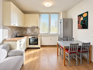De închiriat apartament cu 2 camere – Giroc - zona ESO - imagine 2