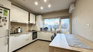 Apartament cu 2 camere de vanzare renovat la cheie Gilau - imagine 2