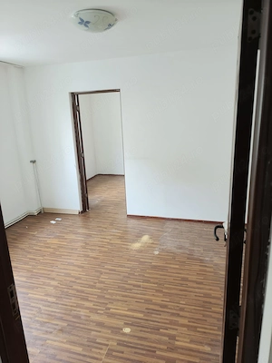 Apartament 2 camere  - imagine 2