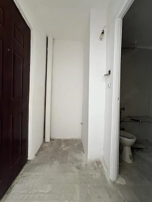 Apartament 1 camera, 22 mp, balcon, etaj 2, renovat - zona Dambovita - imagine 7