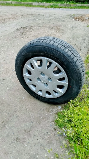 Set jante +cauciucuri iarnă Hyundai i20, Timișoara. - imagine 2