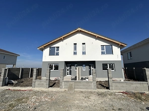 Dezvoltator, Duplex cu 3 dormitoare, in vatra satului Mosnita Veche  - imagine 7