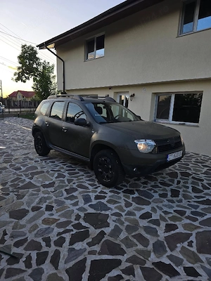 Dacia Duster  - imagine 5