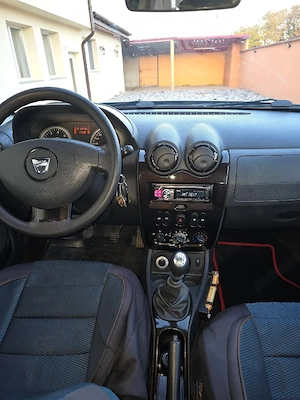 Dacia Duster  - imagine 2