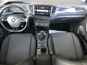 Volkswagen T-Roc - imagine 5