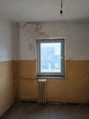 Vând apartament cu două camere , strada Armatei - imagine 8