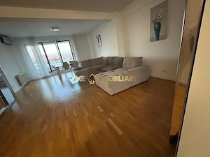 3 Camere de inchiriat | Aviatiei | Centrala proprie | Lux