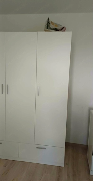 Apartament cu 1 camera, cu centrala proprie, strada Barzava - imagine 5