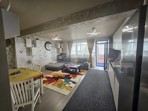 Apartament cu gradina propriesi foisor, parcare, zona Stejarului - imagine 4