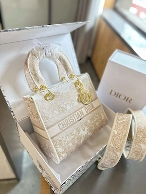   Christian Dior geantă de damă, piele naturală