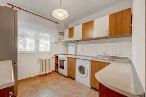 Apartament 2 camere | 1979 | Balcon spatios | Str. Baia Mare 2 - imagine 9
