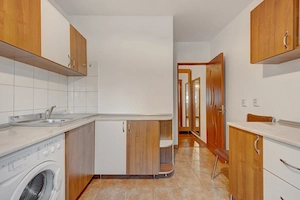 Apartament 2 camere | 1979 | Balcon spatios | Str. Baia Mare 2 - imagine 10
