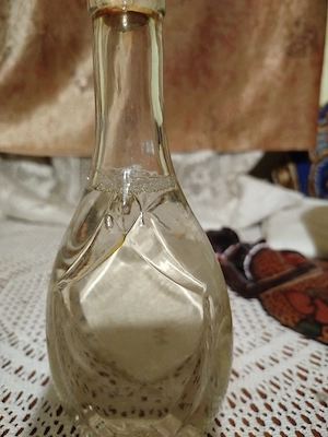 Vând pălincă de prună 