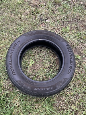 Anvelope iarnă 215/65R17 SUV