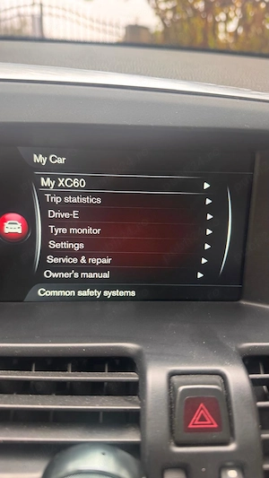 Vând Volvo XC60 D4 (2015) Automatic 