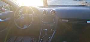 Audi a3 1.9 tdi 105 cp An 2008 - imagine 9