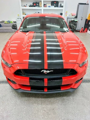 Ford Mustang 2.3 Ecoboost - imagine 3