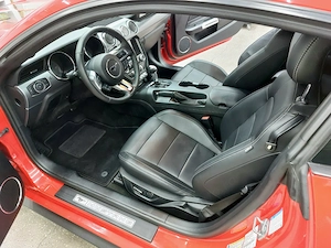 Ford Mustang 2.3 Ecoboost - imagine 8