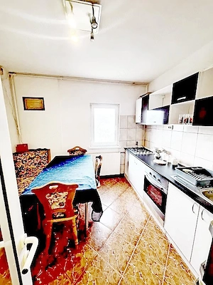 Zona Dâmbovița, în apropiere de Nora   de închiriat apartament cu două camere, cu centrală proprie. - imagine 7
