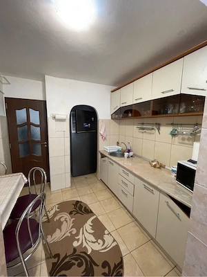 Apartament de inchiriat 3 camere Alexandria  - imagine 3
