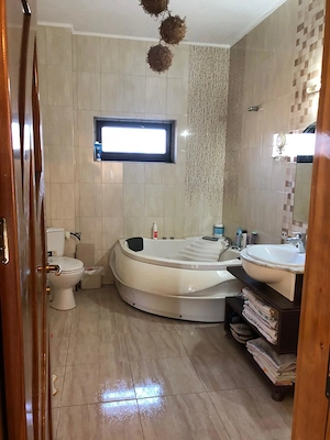 Propietar Casa Moderna P+1 - Teren 500 mp - Iesire Barlad spre Bacau  - imagine 8