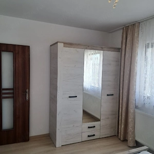 Ofer spre închiriere apartament 2 camere - 390 euro - imagine 3