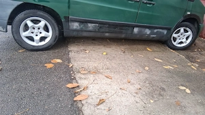Vând motor și cutie viteze Mercedes Vito 2,2 diesel perfect funcțional pornește la prima cheie 