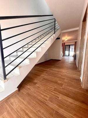 Duplex de inchiriat cu 3 dormitoare, terasa acoperita – Mosnita Noua - imagine 2