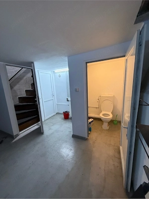 De închiriat spațiu comercial ultracentral, 33 m    Ploiești