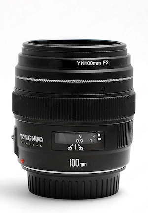 Vand Youngnuo 100mm f2 si 50mm f1.8