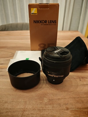 Vând obiectiv Nikon 85 mm f 1.8G AF-S